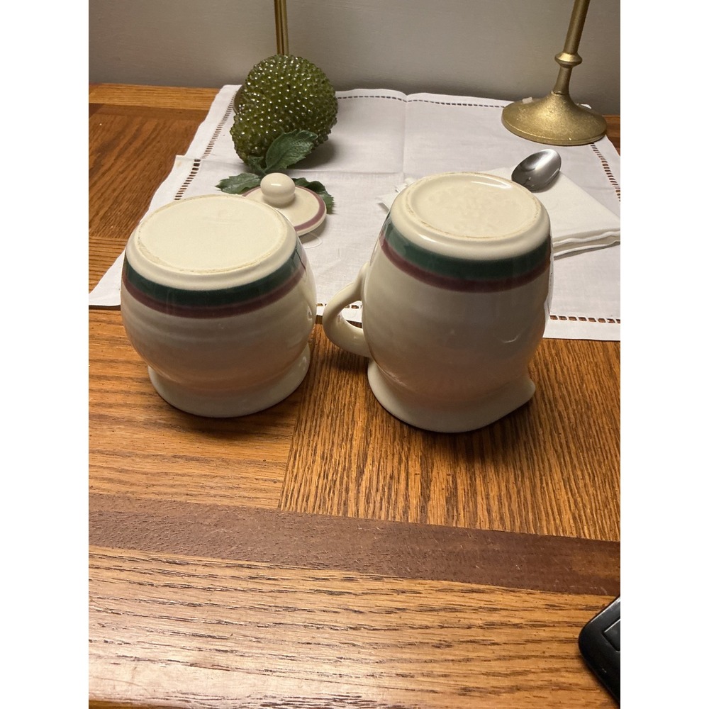 Vintage Pfaltzgraff Sugar and Creamer Set - Picture 8 of 8